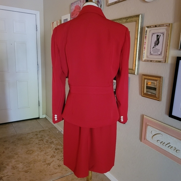 Vintage 1980s Halston Double Breasted Red Suit - Picture 6 of 8